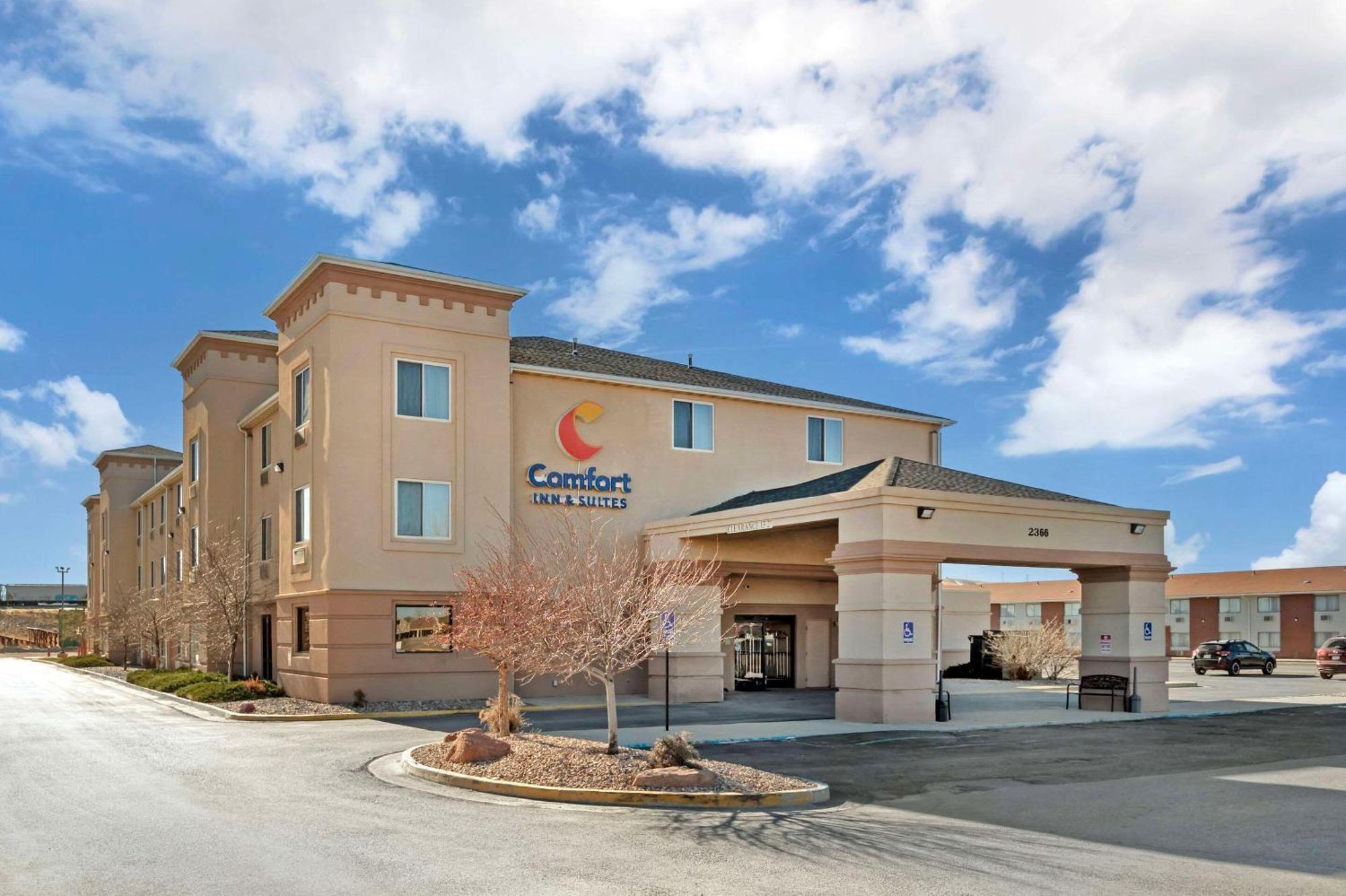 Hotel Comfort & 3*